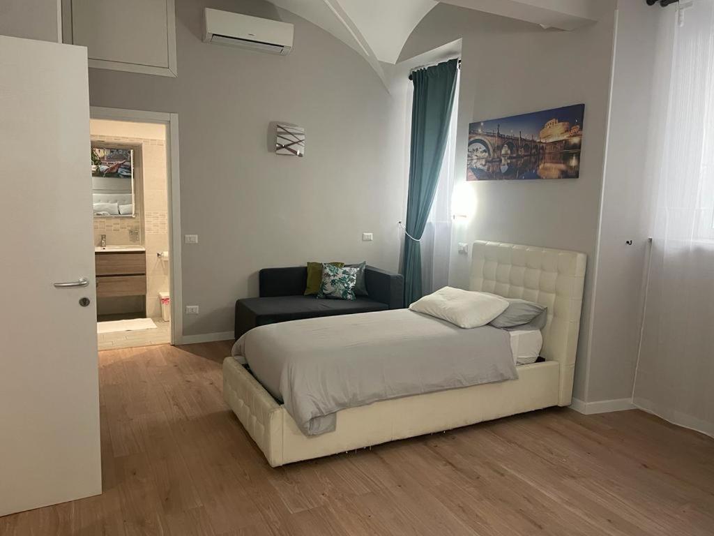 Holiday House Roma Vaticano Екстериор снимка