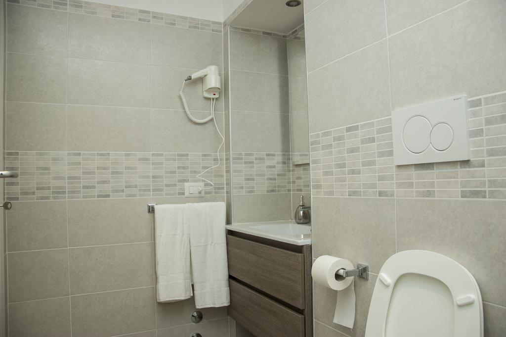 Holiday House Roma Vaticano Екстериор снимка